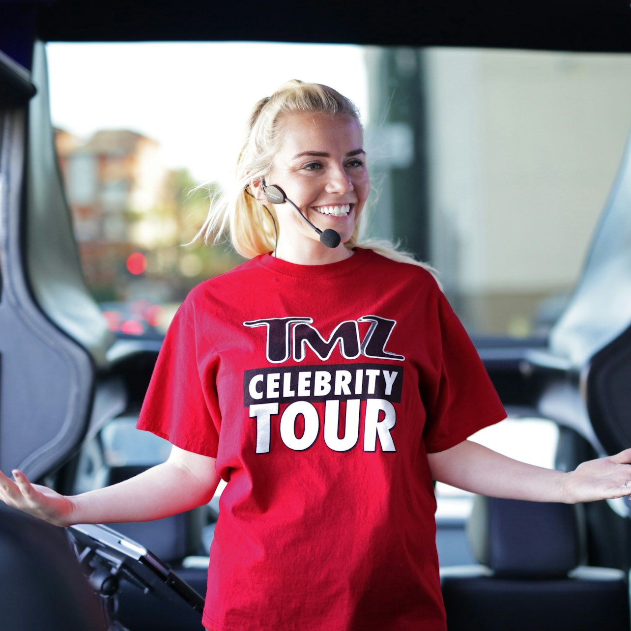 Los Angeles: TMZ Movie Celebrities Bus Tour - Photo 1 of 5